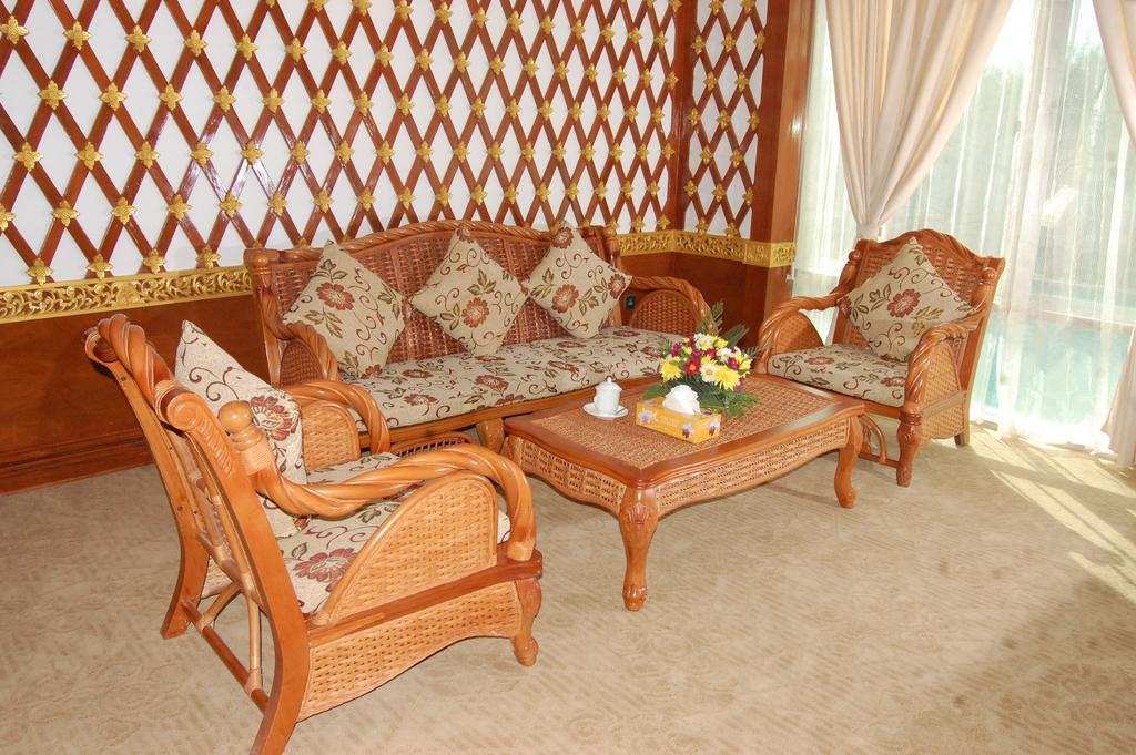 Su Tine San Royal Palace Hotel Bagan Room photo