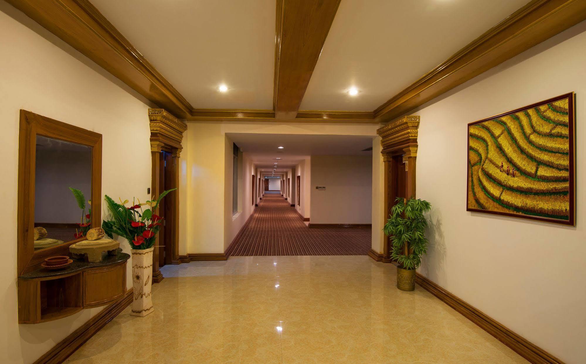 Su Tine San Royal Palace Hotel Bagan Exterior photo